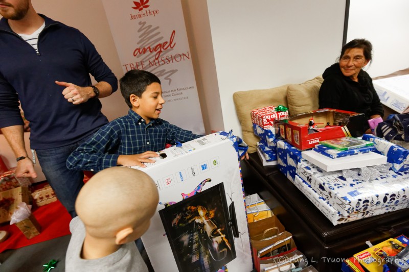 Angel Tree Gift Delivery 2014 Photo Gallery