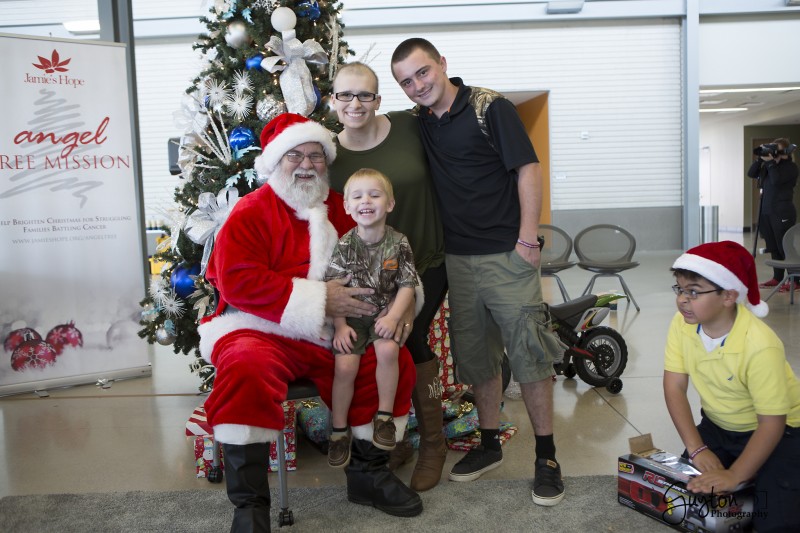 Angel Tree Gift Delivery 2015 Photo Gallery
